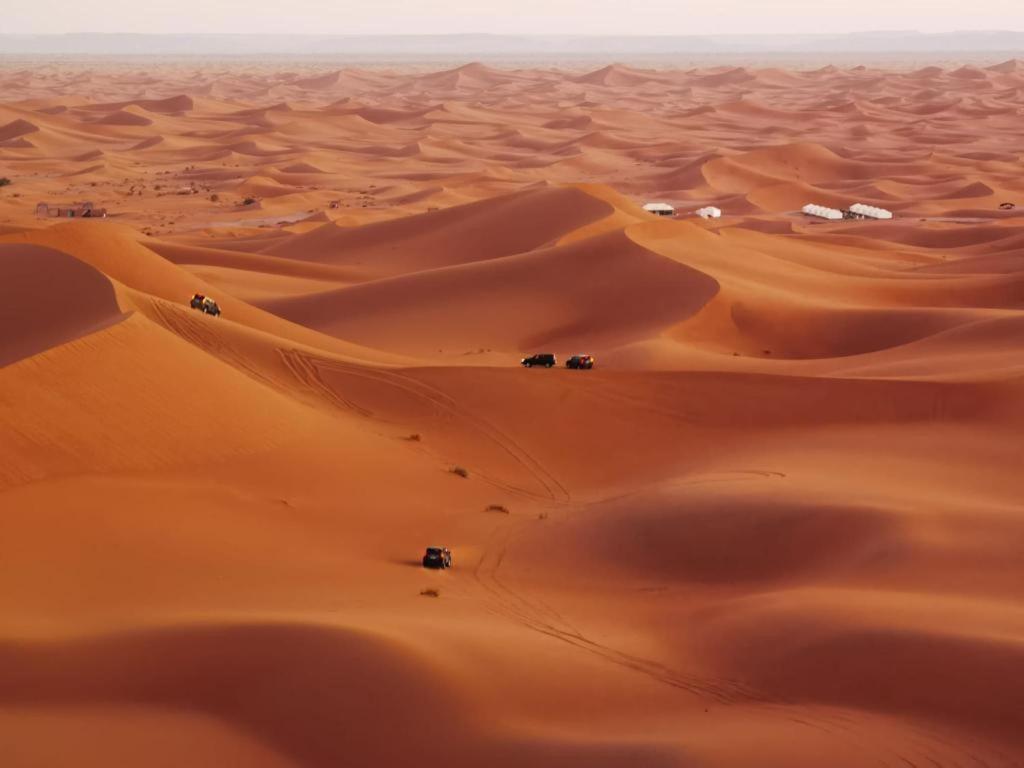Готель Chegaga Nomad Camp El Gouera Екстер'єр фото